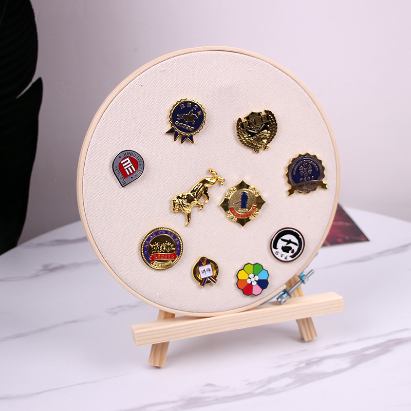 Time for some storage/packing items that'll help you out if you're an insane merch buyer bij like me and if you're swamped with SHL merch and books and whatever the hell you need these:(1) ENAMEL PIN DISPLAY BOARD  https://bit.ly/3gOg8Us 