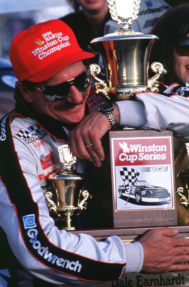 Happy birthday to one of the greatest NASCAR drivers of all time Dale Earnhardt 