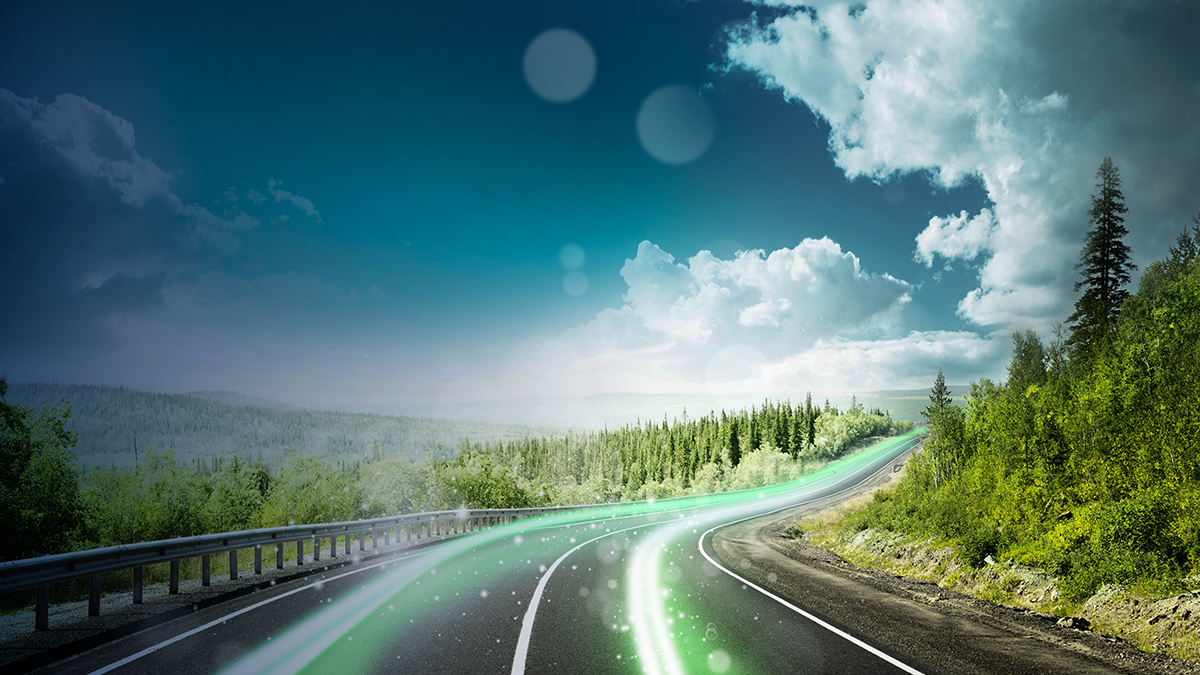 VolvoGroup's tweet image. [Press release]

Volvo Group and Daimler Truck AG fully committed to hydrogen based fuel cells – launch of new joint venture #cellcentric:

volvogroup.com/en/news-and-me…

#HydrogenFuelCells #HydrogenFuture