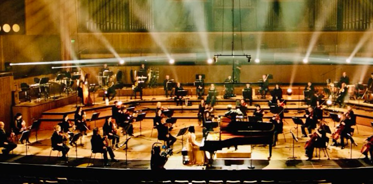 AfterDigitalUK's tweet photo. Did you see @LPOrchestra's concert last night?
Their 'LA VIE PARISIENNE' performance was conducted by Fabien Gabel and featured Alexandra Dariescu on piano.
If you missed it, you can watch it on demand via MarqueeTv. Find out more:
https://t.co/PIcqeZjnLV
#LPOSpring2021 https://t.co/7SoIflCrPZ
