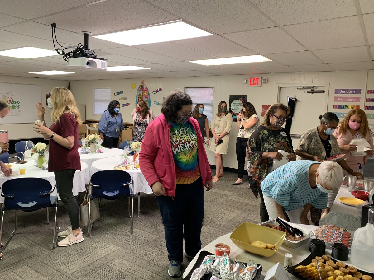 LewisvilleES's tweet image. A breakfast is not enough to say how much we appreciate our wonderful Pony volunteers! Thank you from the bottom of our hearts for your support throughout this school year! #PonyStrong #backinthesaddle