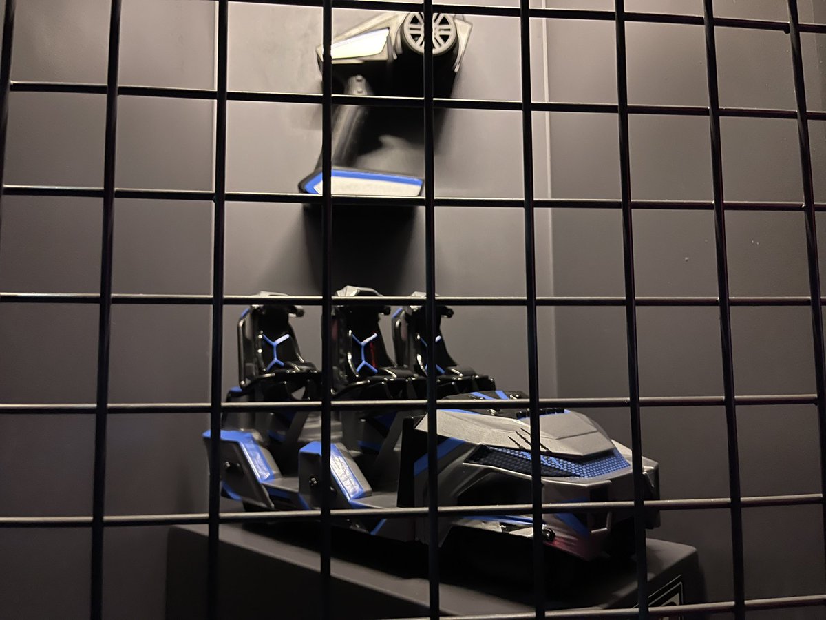 ViewsAndQueues's tweet image. easter eggs