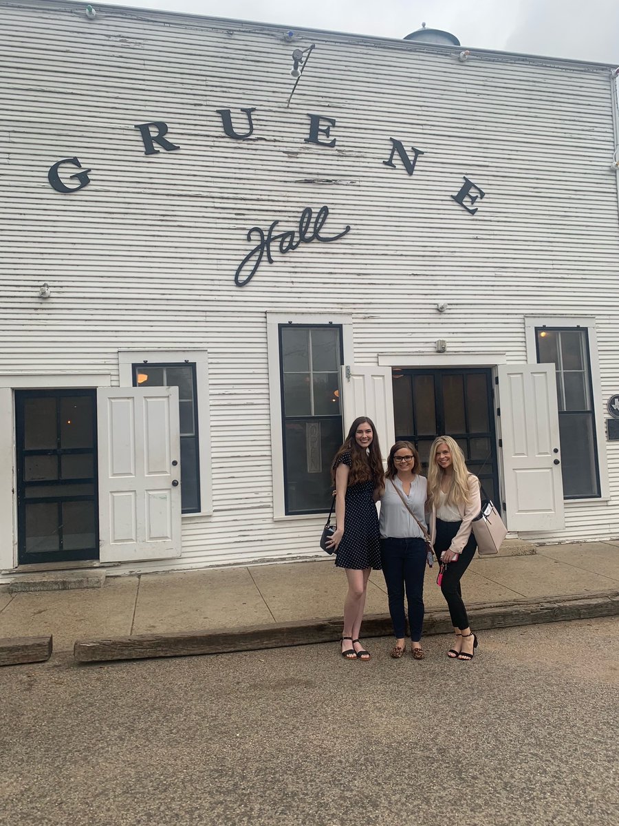 SmartTouchInt's tweet image. We spent the afternoon with Erika from Meyer Ranch reviewing our Q1 marketing results and reimmersing in community plans and the New Braunfels community.