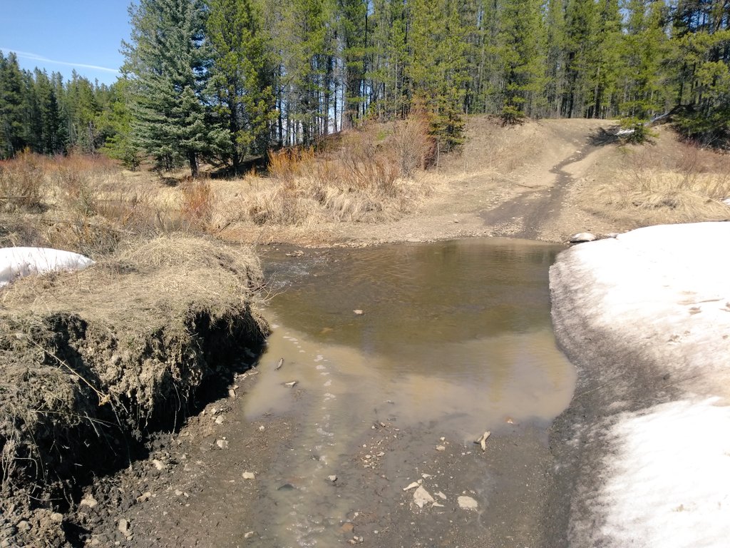 In his presser,  @JasonNixonAB stated that the fees address services, usage, and conservation. All of those apply here. It's a free for all and suffers from heavy, destructive usage where rules aren't being followed.Exhibit 1 - OHV users ripping up creek beds and wetlands 2/6