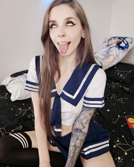 ahegao schoolgirl huhu 🥴🤪🌸 what is your favorite anime?

#suicidegirls #model #egirl #ahegao #ahegaogirl