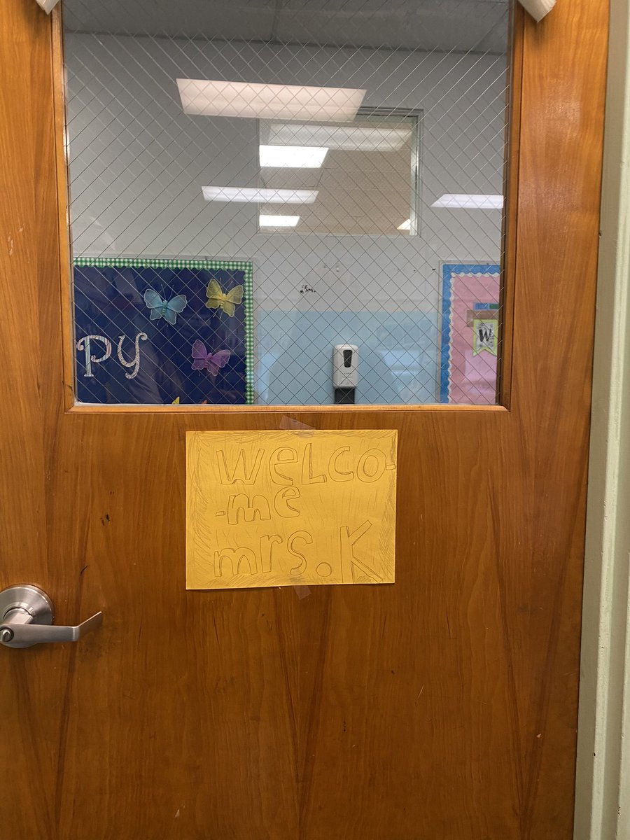 Had so much fun visiting Mrs. Seitz class at Wolf Hill today! It was such a great day meeting some of my future students. Thank you for making me feel so welcome💙