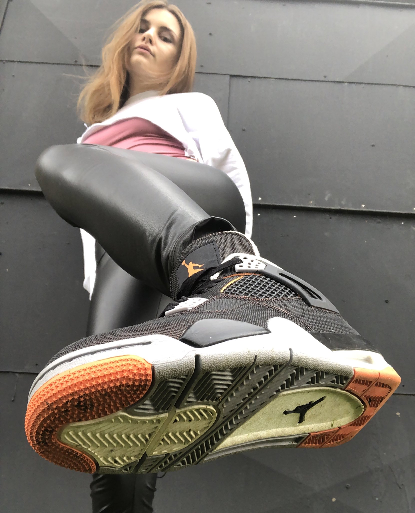 Revenge on X: Shoes licker or Spit eater? t.coKNbGheK9LE  X