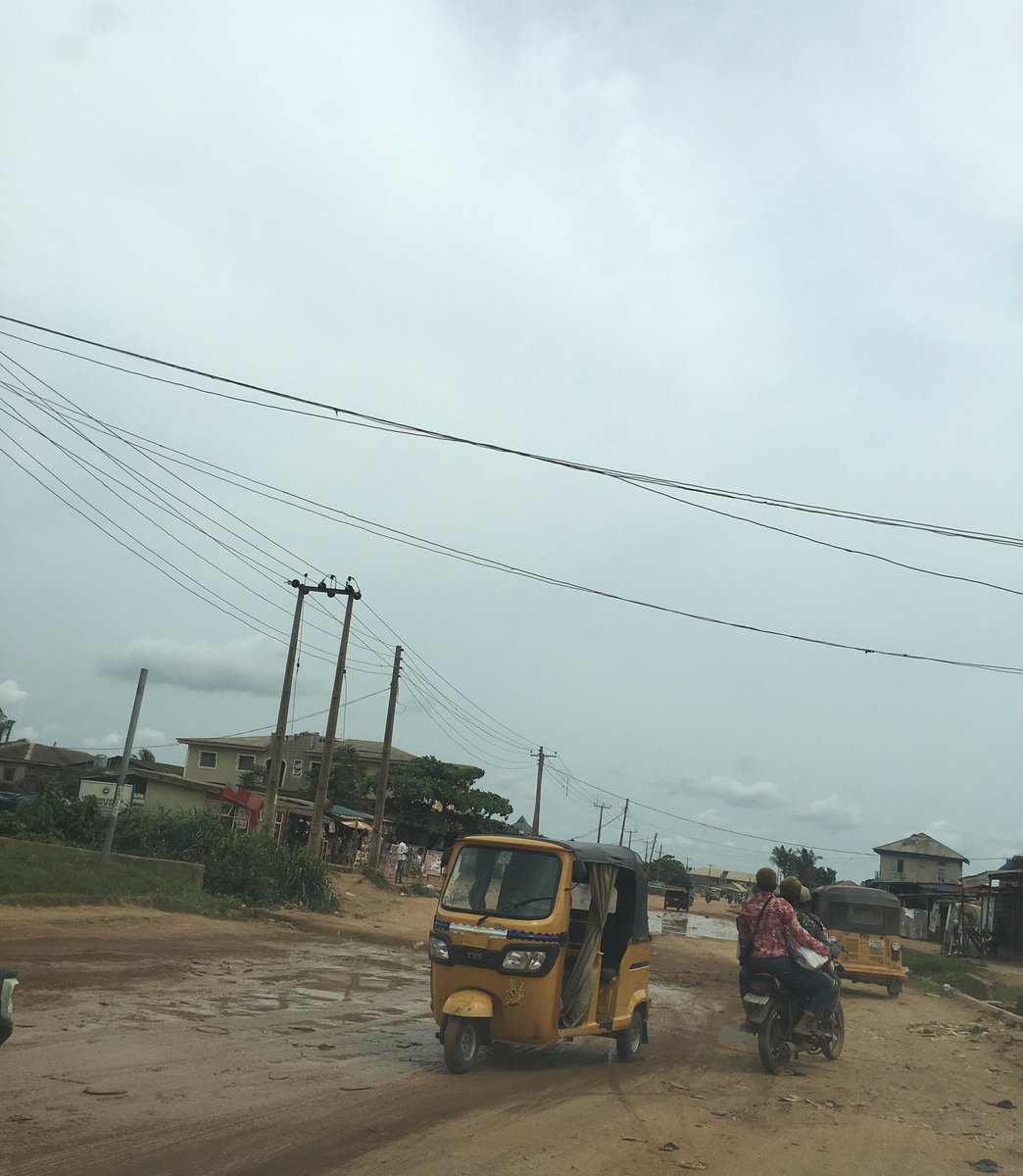 mamoxander's tweet photo. @Mr_JAGs @jidesanwoolu @segunfafore @gboyegaakosile @drobafemihamzat @gbenga_omo @LASGWorks @positivebaqi @RBB2019 @GreaterLagosNG Ikorodu has been annexed until Election eve.π€£π€£πNa we dey get posters pass during electioneering season! If we ask,we are tagged Rebel & Bandit within same APC family fold but na we dey defend @OfficialAPCNg in our local stead and community.#IgbogboRd #OffinRd #OretaRd π±ππ€¦πΎββοΈπ¦ https://t.co/ljtPtaGxzG