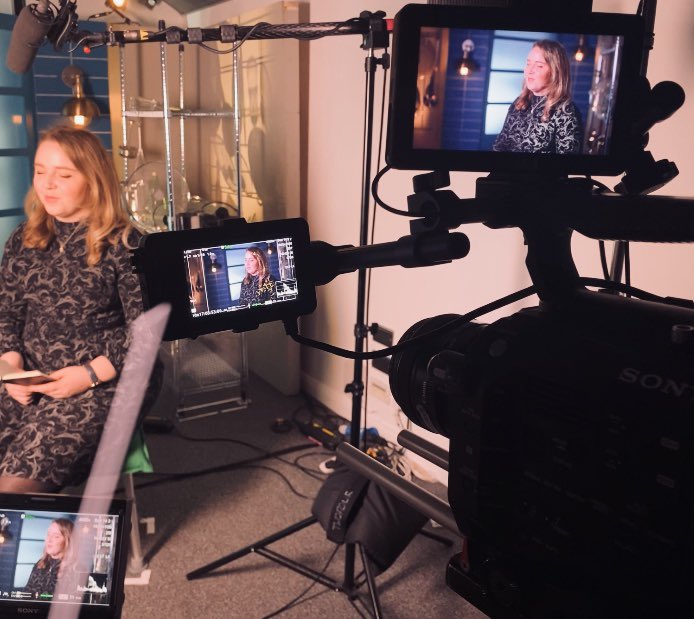 FedInEd's tweet image. SO... I’m going to be on TELLY! 📺

I’m one of the judges on S2 Beat the Chef for Channel 4, alongside other fabulous foodies from across the UK. 

Airing on the 3rd of May 😬 I’m so nervous but I can’t wait for you guys to see it! 

#foodblogger #instagram #beatthechef #channel4