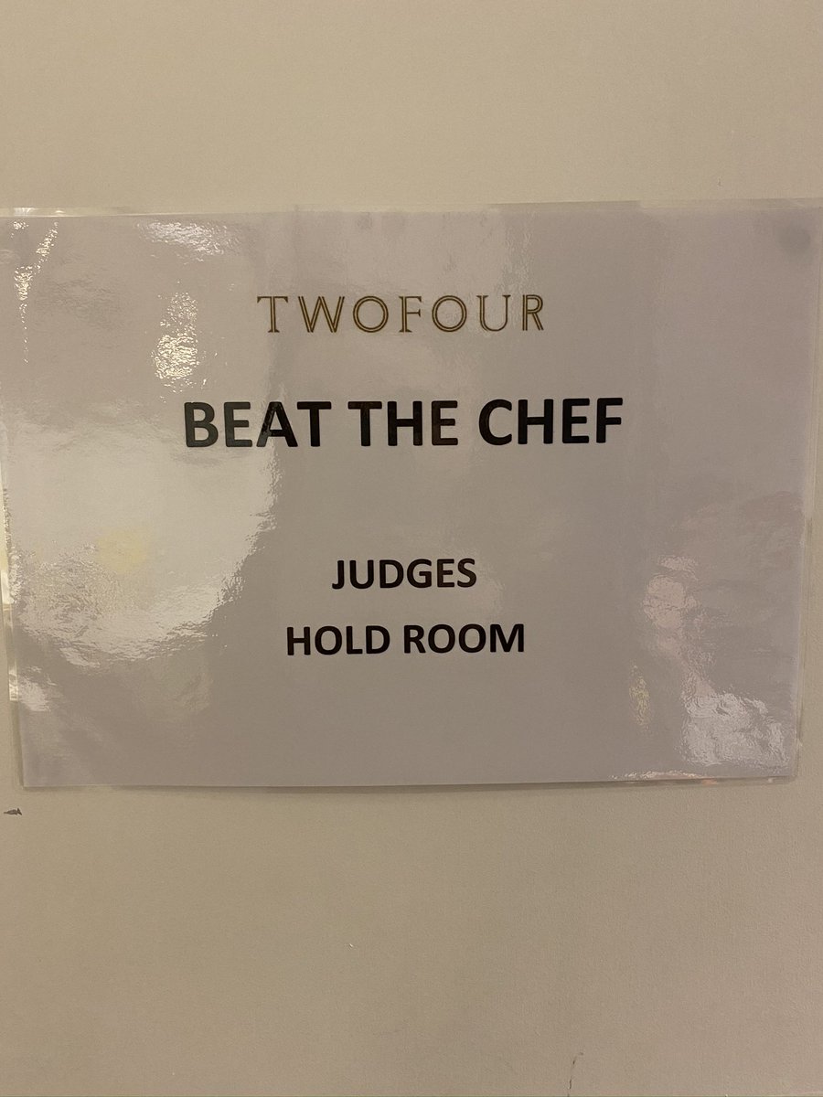 FedInEd's tweet image. SO... I’m going to be on TELLY! 📺

I’m one of the judges on S2 Beat the Chef for Channel 4, alongside other fabulous foodies from across the UK. 

Airing on the 3rd of May 😬 I’m so nervous but I can’t wait for you guys to see it! 

#foodblogger #instagram #beatthechef #channel4