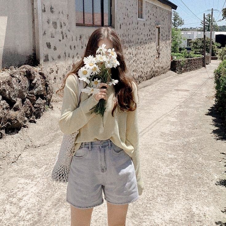 Harus1q's tweet image. 𝗜𝘁'𝘀 𝗷𝘂𝘀𝘁 𝗮 𝗯𝗮𝗱 𝗱𝗮𝘆, 𝗻𝗼𝘁 𝗮 𝗯𝗮𝗱 𝗹𝗶𝗳𝗲.

มันก็เป็นเพียงแค่วันที่แย่  
ไม่ใช่ทั้งชีวิตที่แย่⛈🌷🤍

#คําคมภาษาอังกฤษ #แคปชั่นภาษาอังกฤษ #แคปชั่นเศร้า #คําคมชีวิต #แคปชั่นความรู้สึก #คำคม #แคปชั่น #หมูขี้เกียจ