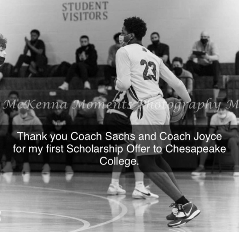 LA_ELIT3's tweet photo. Congrats to Naji Hamilton on earning a scholarship to @ChesapeakeColl He has a bright future ahead on and off the court! @OctBball @lambert_gene @kraftsmanship #LACATS🏀 https://t.co/9DdzLYOzaB