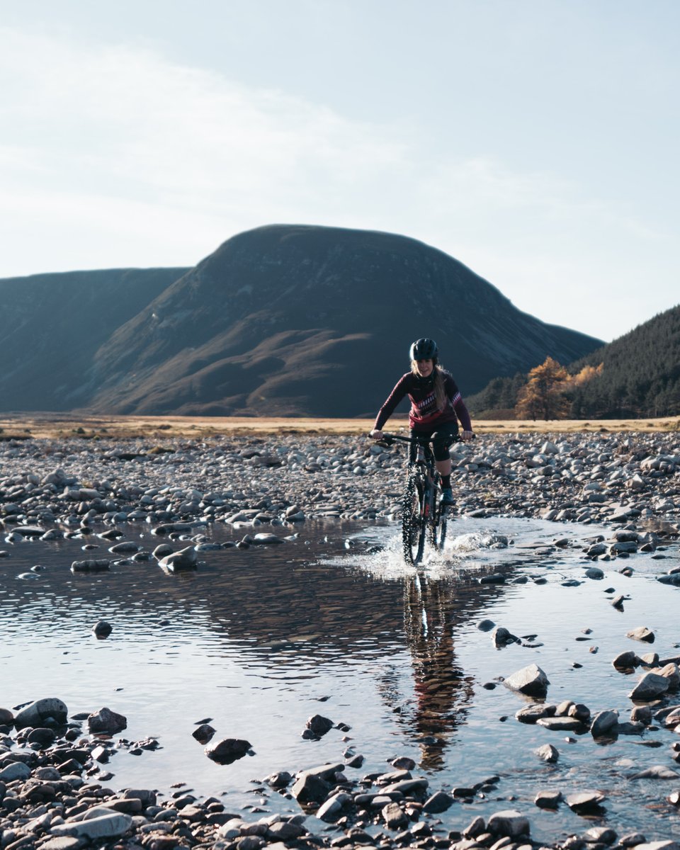 Going off the beaten track can be quite unusual when you’re used to cycling on the road only. Katie Kookaburra told us all about her journey from roadie to mountain biker. ⁣ Have a read ▶ fal.cn/3f31w 🚴‍♀️ Katie Kookaburra