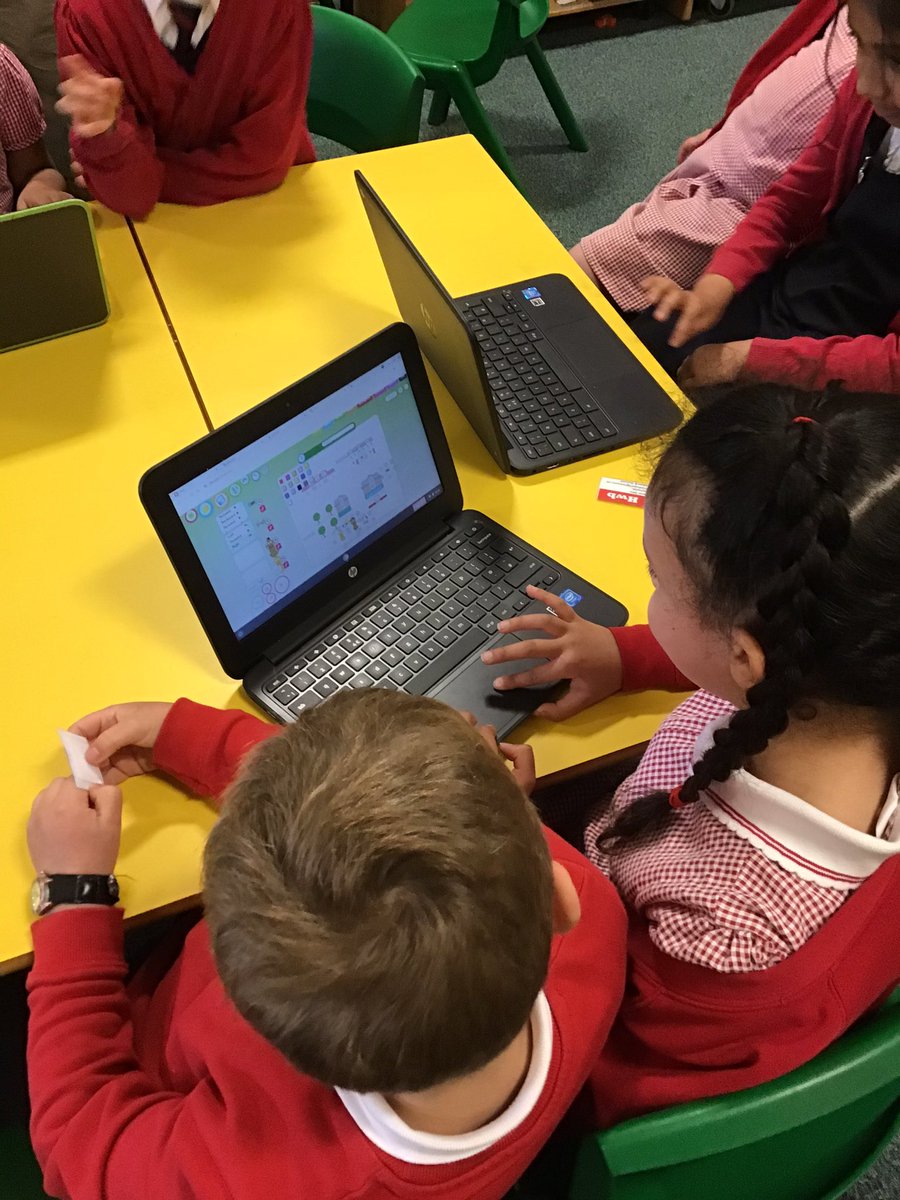 oldgupsyr2's tweet photo. We’re having lots of fun practising our coding skills on hwb in 2GT! #gupsdcf #ambitiouscapable https://t.co/PCKFaBkJa1