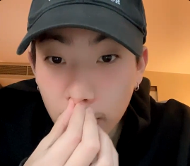 i& #39;ll open this thread and have a good cry