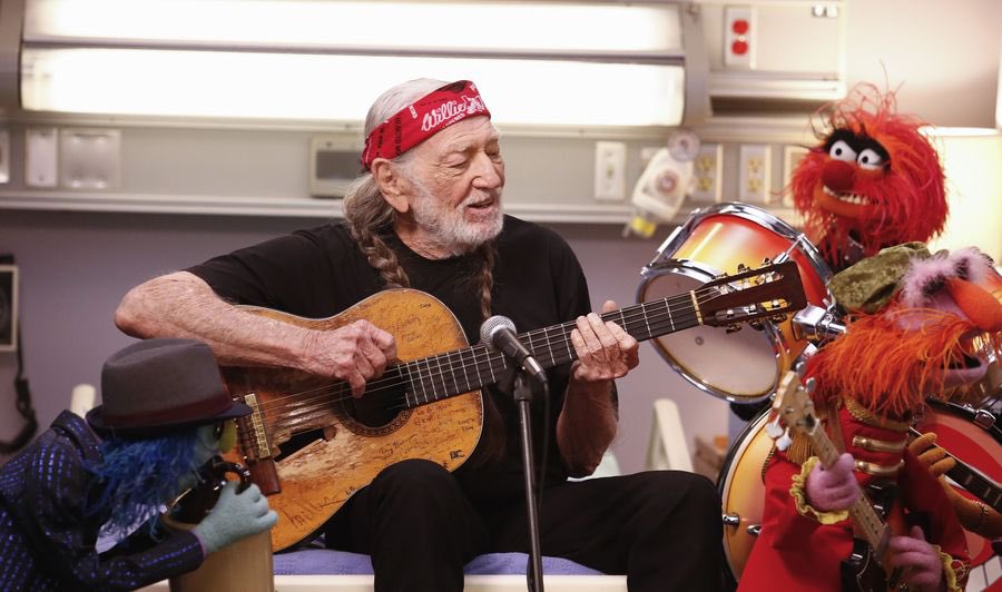 Happy birthday to the legendary Willie Nelson. 