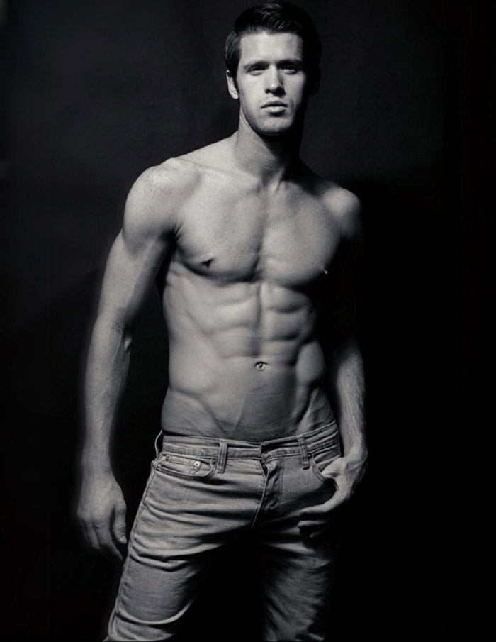 AmenEverytime's tweet photo. @MrPeaksNValleys @Ryan_T_Larson @yourbriefrelief @MenAndUnderwear @ModelViews @SpectacularBody @DeliveredMale @Todd_2point0 @DamnHotBod @CuteHotBoys @CChasePnV @AlcibiadeEroe This is borderline obsessive... but I am totally here for it. ✨ #RyanLarson @Ryan_T_Larson https://t.co/Fggz1UoFC2