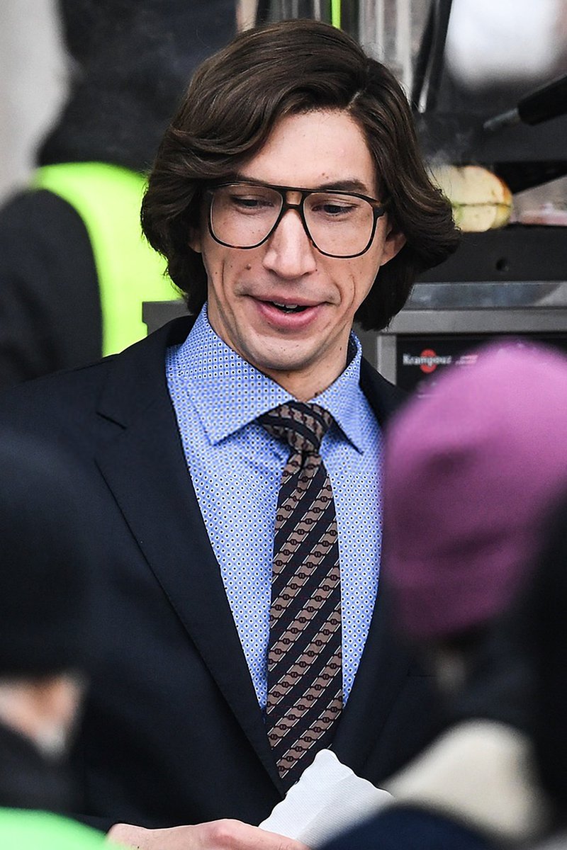 more_driver's tweet photo. 📸 Adam Driver at the set of House of Gucci as Maurizio Gucci, March 11 https://t.co/V6UXADgGKt