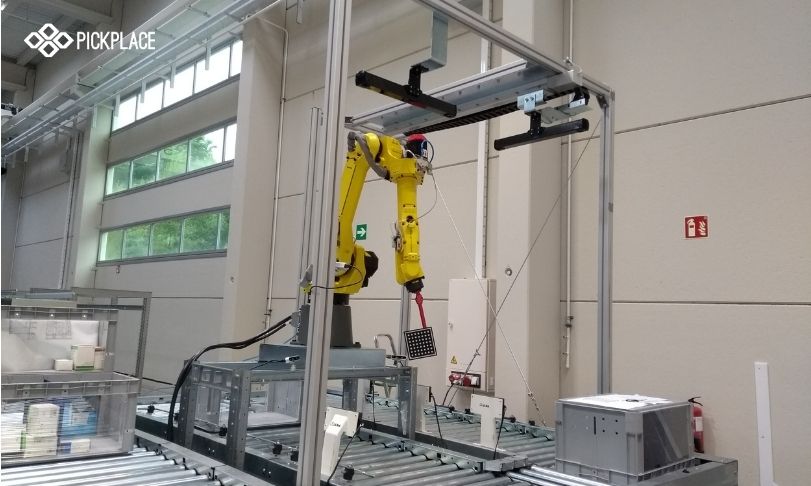 🤖🏭📦Many interesting issues emerge after the presentation on Exploitation of #PICKPLACE results by our partners from ULMA Handling Systems - @GrupoULMATaldea.

🗨️Which technologies are closer to market?
💬How do they integrate existing solutions?
🗨️...
#EUresearch #Horizon2020