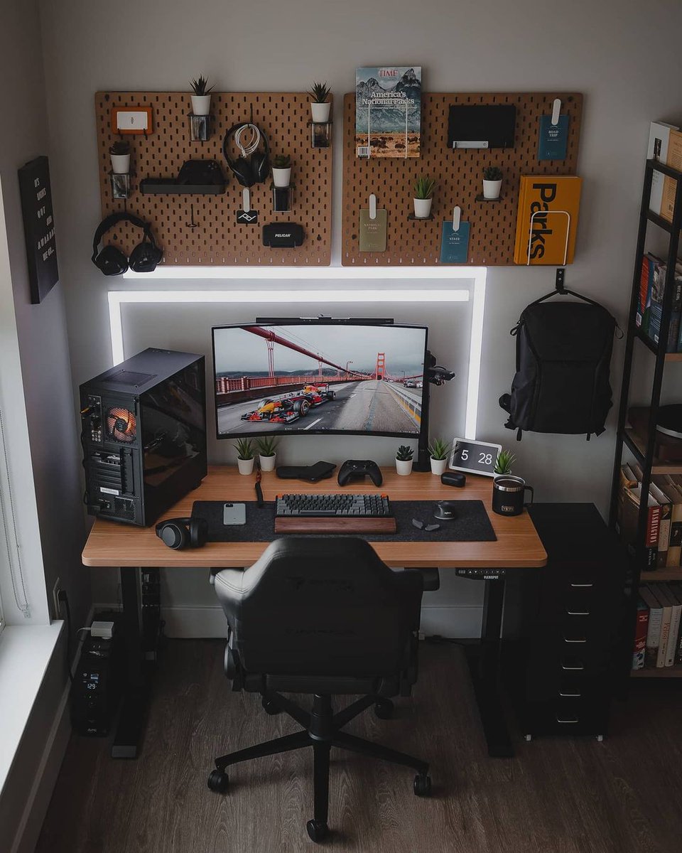 iSetupsCo's tweet photo. Perfect Sit/Stand Workspace 😍

https://t.co/lyNrR8MHFF https://t.co/lV8JL8Cn7b