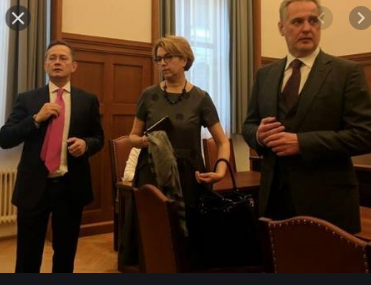 Firtash/Gorbunenko appear to be doing OK, as are Banque Havilland and VTB bank. What have the Tories gained since a trainee solicitor signed the property application while Firtash was in jail? (Pic: Gorb and Firtash) /ends