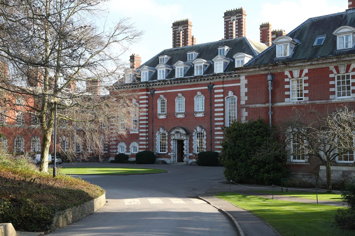 We're delighted to announce that several of our sixth form pupils have secured places at top US and Canadian universities, as well as at a host of other international higher education institutions.

Read more in our latest news item: bryanston.co.uk/news/?pid=3&ni… <a href="/Bry6thForm/">Bryanston Sixth Form</a>