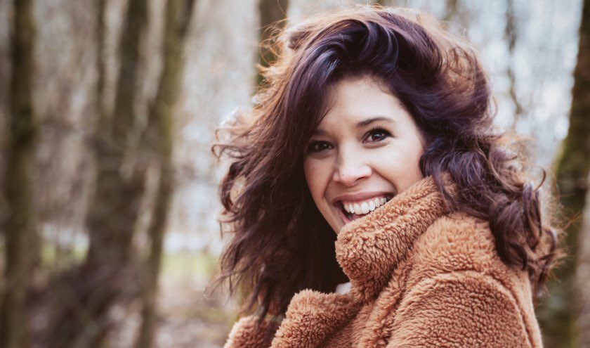 Op 4 mei organiseert Theater de Omval in samenwerking met de <a href="/GemDiemen/">Gemeente Diemen</a> altijd een speciale voorstelling. Dit jaar is er een gratis online voorstelling van <a href="/EsmayUsmany/">Esmay Usmany</a>. Om 21.00 uur speelt zij vanuit de Diemense theaterzaal haar voorstelling Speelruimte: theaterdeomval.nl/voorstellingen…