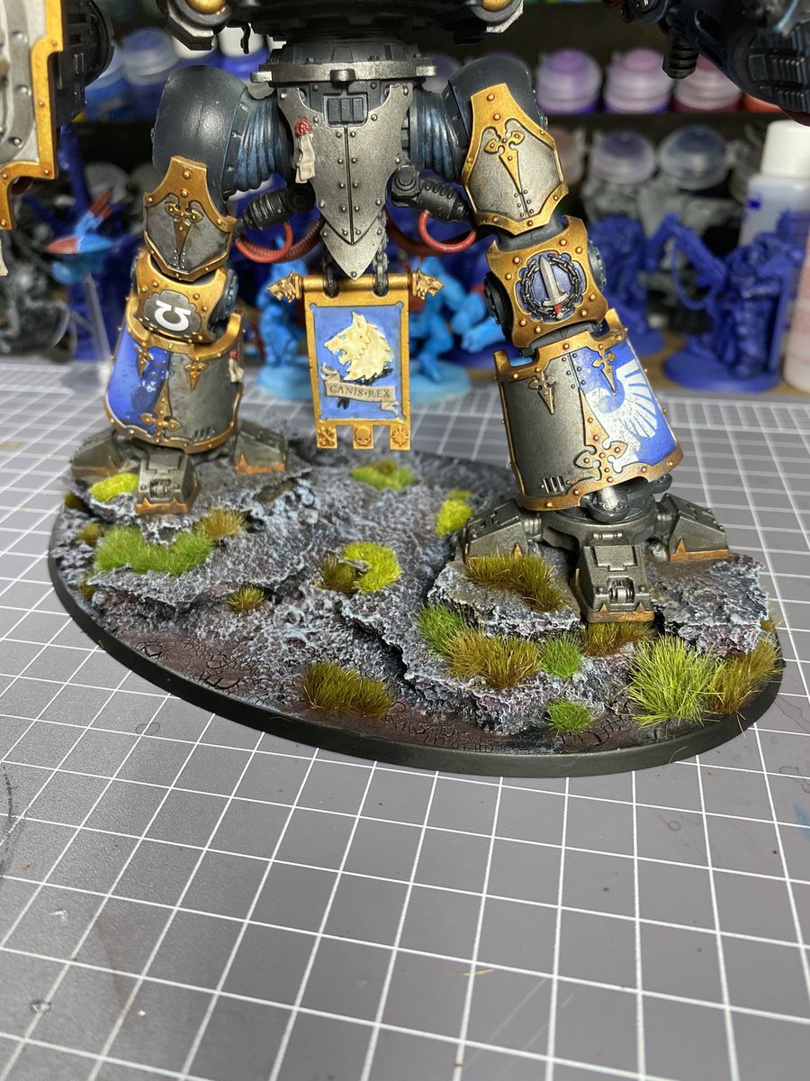 chriscarnage_'s tweet photo. #hobbystreak day 35 - #imperialknight #canisrex is complete! From store shelf to ready for battle in 5 nights. #WarhammerCommunity #warhammer40k #PaintingWarhammer #imperialknights #miniatures #killteam #spacemarines #ultramarines https://t.co/BFLmYOHUJh