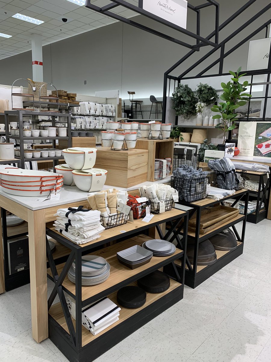 HOW BEAUTIFUL 🧺😍🛁🗝🪞 Come check out Johanna’s new products and spruce up this Spring 🌸🦋🪴#HearthAndHand #Magnolia #Target <a href="/Jfofana16/">Jenneba Fofana</a> <a href="/RobertYep/">Robert yep</a>