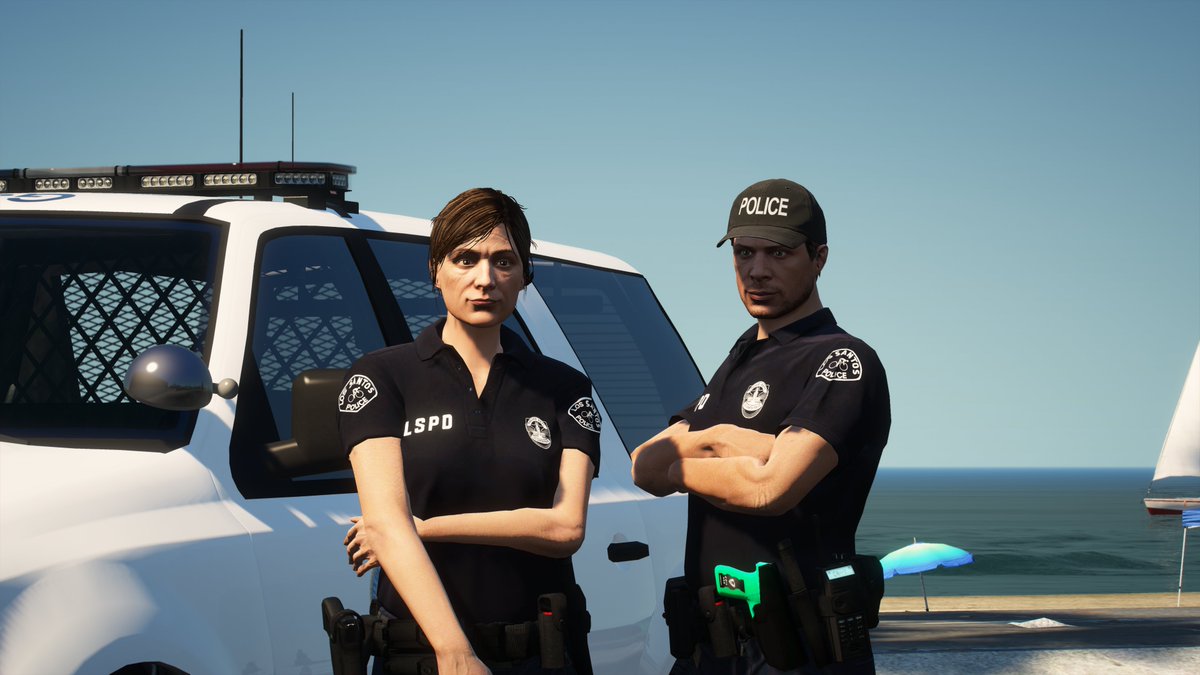 _LSPDHQ's tweet photo. LSPD Beach Detail are patrolling around Vespucci today, keeping you safe! It's a hot day today - Make sure to drink plenty of water while you're having fun. #LSPD https://t.co/JBO0Z13DrW