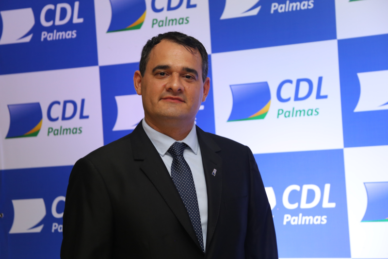 colunadoct's tweet photo. Imperdível!

O presidente da CDL, @SilvanPortilho, será o entrevistado de Quadrilátero de terça-feira, 4, quando falará sobre a campanha do Dia das Mães, os impactos da pandemia da Covid-19 e as expectativas do comércio para o pós-pandemia. 

Anote aí e não perca! https://t.co/rMKc3FYLjP