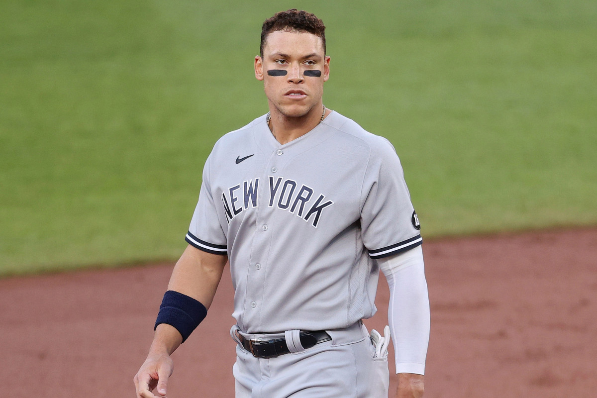 Aaron Judge out again as Yankees mystery lingers. trib.al/hVfxzli. pic.twit...