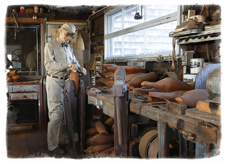 DecoyMuseum's tweet photo. While we are "Carved in Tradition", this year's 39th Annual Decoy Festival's set up will be slightly different.   One day only,  we will be socially distanced and vendors will be tailgating on the museum grounds.  Museum Admission is FREE.  #decoymuseum #explorehdg https://t.co/zRH3ixmqcH