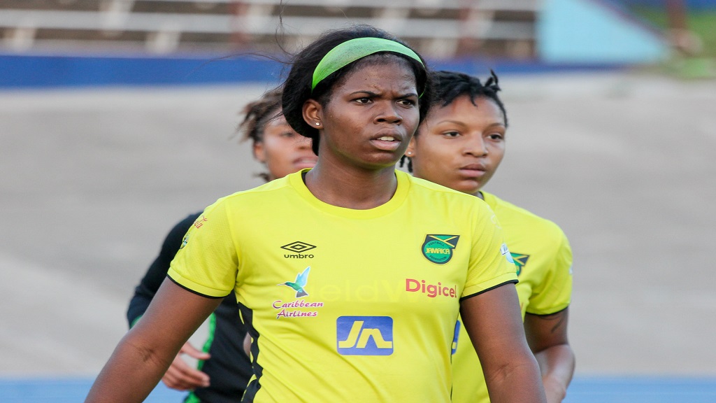Khadija Shaw reportedly close to signing with Manchester City