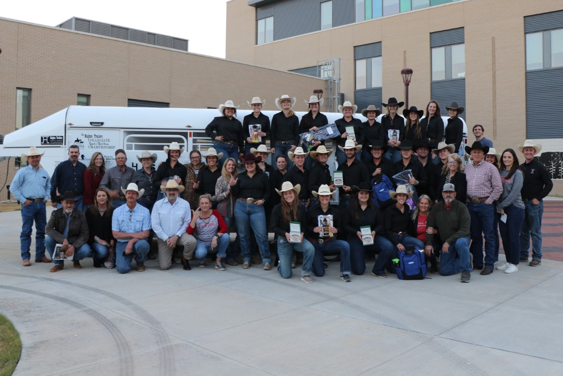 TexasTech's tweet photo. Congrats to the #TexasTech Ranch Horse Team on winning its sixth overall national title at the Hughes Trailers Collegiate Ranch & Stock Horse Championship! ππ
https://t.co/CV53RRDbuM https://t.co/pE0tA010Mq