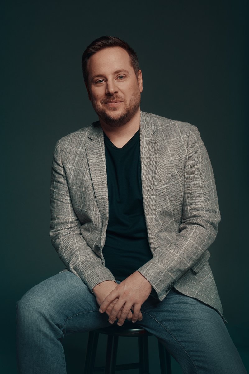 #meettheteam <a href="/mslepp/">Mr.slepp🦦</a> has over 200 episodes of network TV experience &amp; is currently the Producer of @APTN’s <a href="/Tribaltvseries/">Tribal TV Series</a>. Scott has garnered several awards for his digital series Hudson &amp; feature film Ice Blue, but most notably he was the 1988 Brooks Rodeo Mutton Bustin Champ.