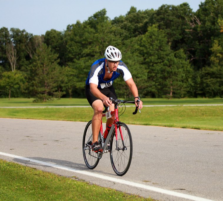 How can I get faster on the bike? It’s time to examine your training plan for the following components:
⁃Bike fit (road bike or tri bike?)
⁃Strength training
⁃Interval workouts
⁃Recovery

mytimetotri.com/training/bike/…

#MyTimeToTri #TimeToTri