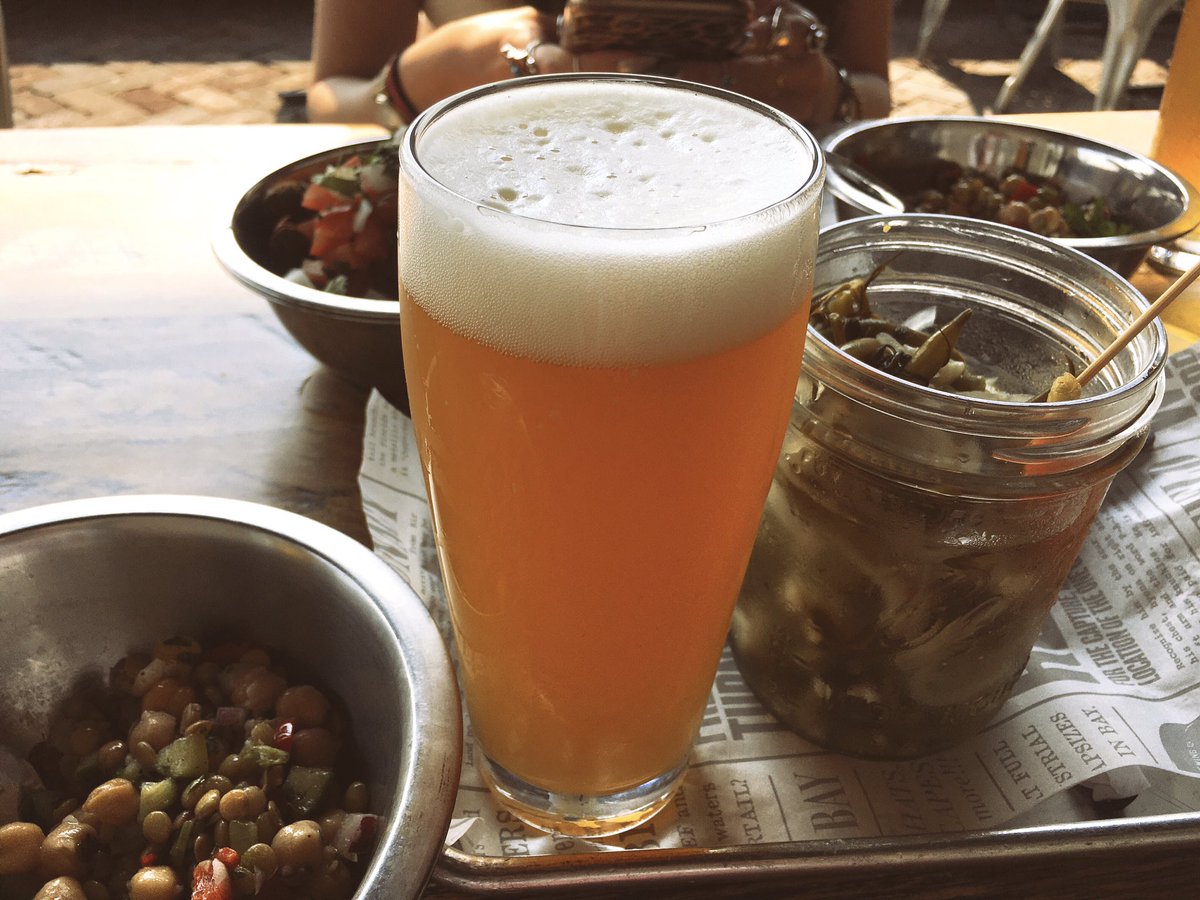 First time back at <a href="/coppertail/">Coppertail Brewing</a> in well over a year and I’m very impressed with the fantastic vegan options and this juice-drenched Farmers IPA. 

Not pictured: a Cz pils collab with Oxbow that is genuinely world-class and one of the best local brews I’ve encountered.