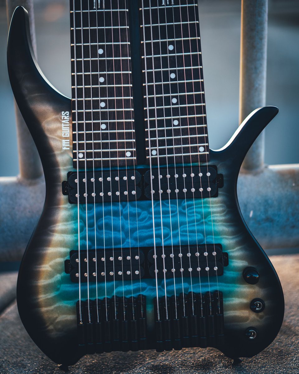 fm_guitars's tweet image. 3 colors 🖤💛💙

16-string for tapping. These are just getting better! This one is going to Ecuador 🇪🇨 #guitartapping #16strings #guitar