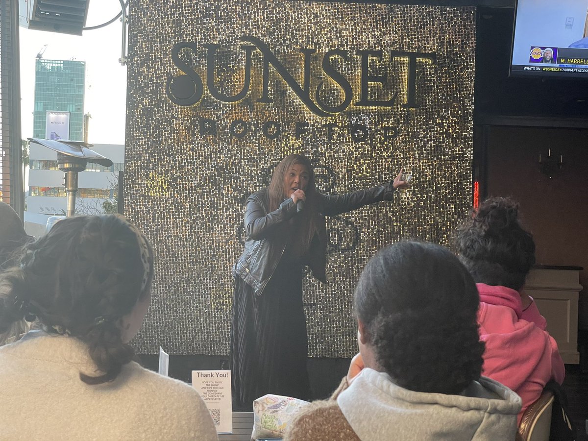 SusieSitcom's tweet photo. Sarcasm on Stage, Shit Talker, Riff Master aka Mom the names my children call me. #standupcomedy #flex #sunsetrooftop #hollywood #jokes https://t.co/82L3qGwST3