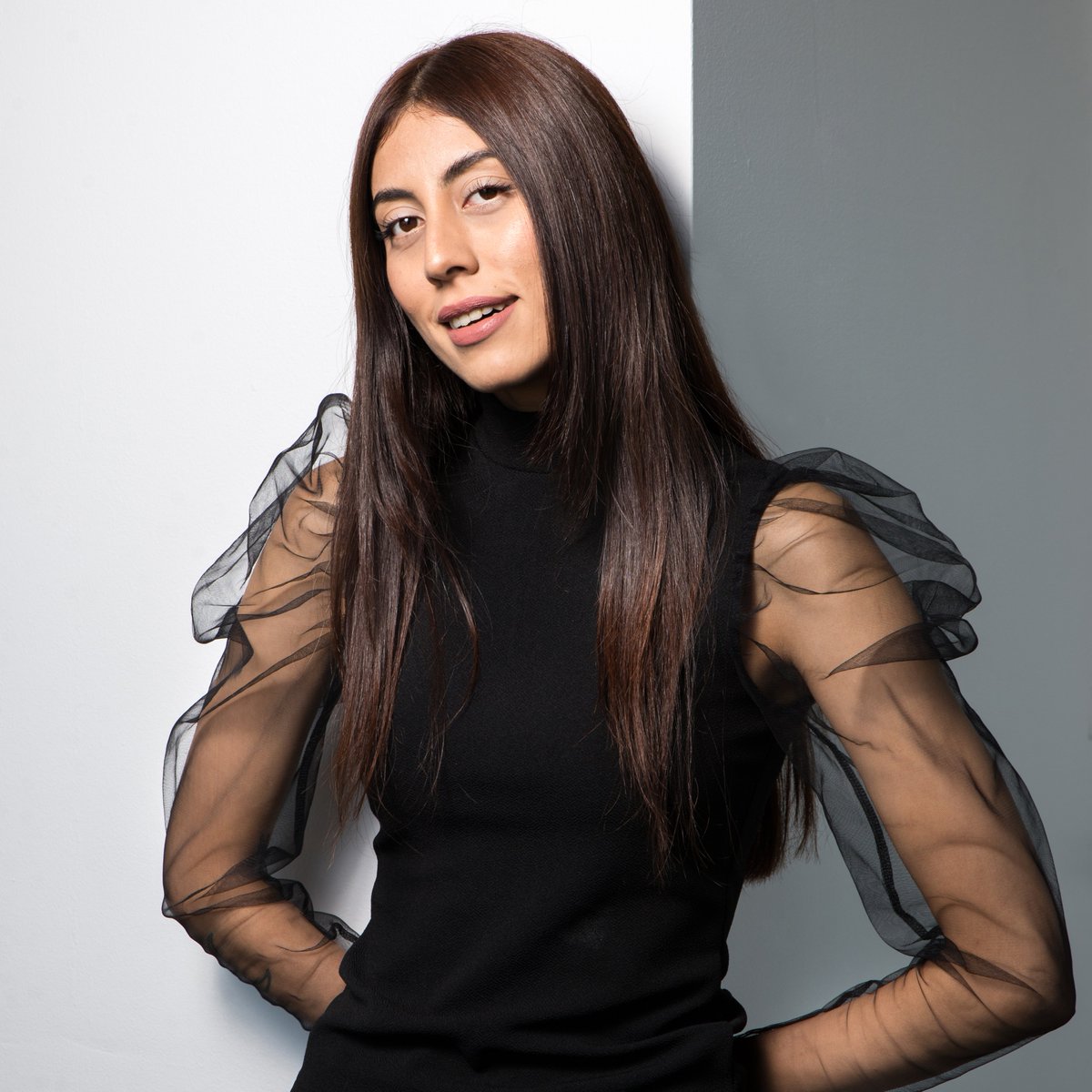 helloenigma's tweet photo. Oye, #EnigmaTeam, ¿en qué publicación serías portada?
Nuestra historiadora y diseñadora por excelencia Yuko, estaría en BC news, Nat Geo o en el INAH; en una revista de moda saldría la diseñadora y encargada de reunir fun stuff, Alexa. https://t.co/FISRRNDN2F
