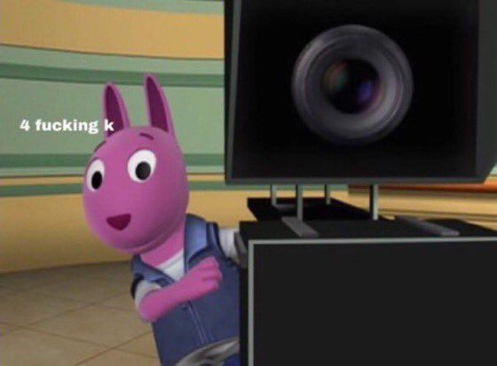 WrappingScarf's tweet image. "I'd like to add this additional information to the court. Hun, when you say "I wear enough" how would you describe it. . . CAUSE THERE IS ALMOST NOTHING THERE!"