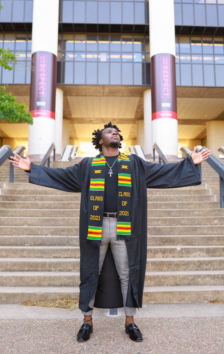 EvanBookman's tweet photo. Let the growth, learning, and relearning continue. #TXST21

• B.A. in Political Science, African American Studies &amp; Geography Minor
• Served as the President of 3 orgs (NAACP Unit 6875-B, BPC, &amp; BMU)
• Mr. Black TXST 2018
• TXST NSLS
• Graduate School ⏳

May 13th @ 10AM 🎓 https://t.co/UOCN5cWyjA