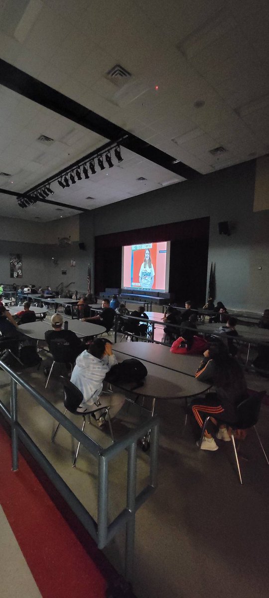 RandolphEastern's tweet photo. Our students are participating in a zoom convocation on VAPING. This is a huge issue amongst our teens and we need to be educating our students and parents!
Thank You Reach All Randolph County for your efforts in making this a reality.
#vapingisdangerous
#educateyourself https://t.co/iQCxCf23yd