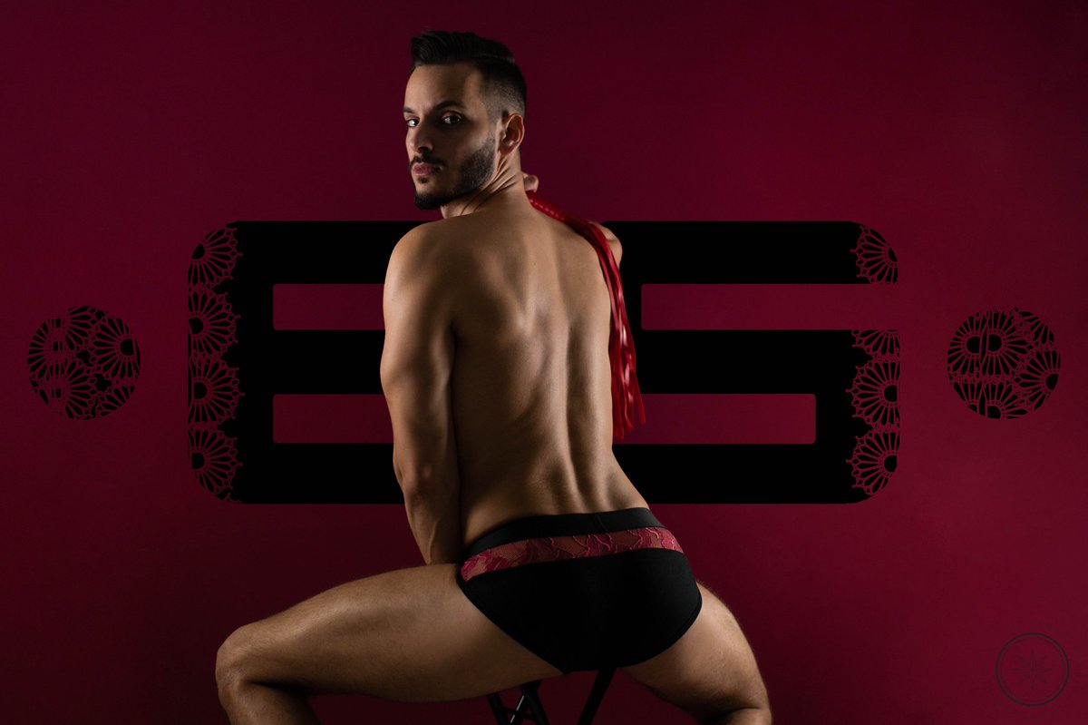 TonyMacStudio's tweet image. 🔴 Red sin 🔞
For @EsCollection_OF
With @fabio_stallion