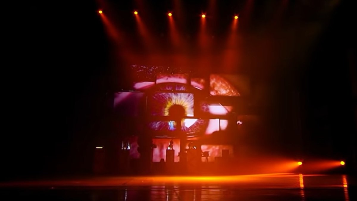 at the beginning of the performance we see an eye on the screenas i mentioned in my previous theories, this eye represents the power controlling ateez, eye watches them everytime and everything they do but HOW? i'll explain later