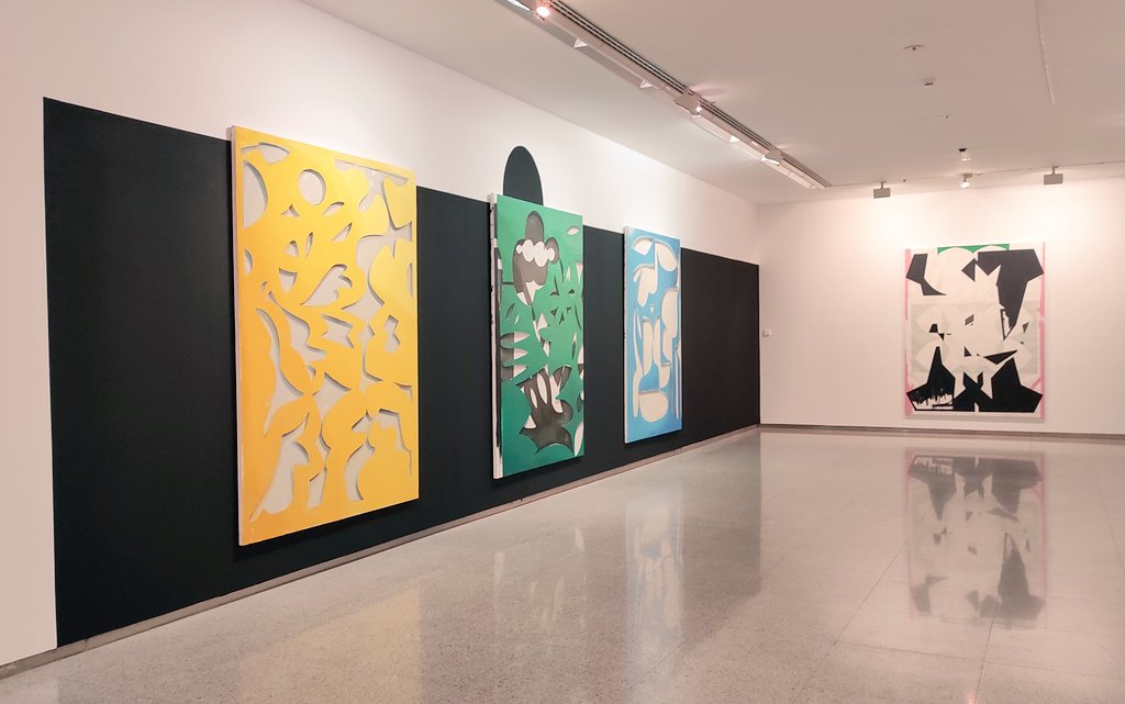 expressanworld's tweet photo. "Persuasive Painting" la Expo de #FernandoClemente en la Sala Atín Aya. Una selección de trabajos en torno a las analogías existentes entre el lenguaje pictórico y musical.🎨 🎶 

Hasta el 13 de junio.
#Sevillahoy #pintura #exposición https://t.co/mBFy6yer8M