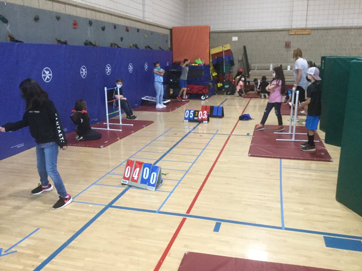 Great day for some lawn games on this rainy day <a href="/FloralPrincipal/">Lisa McCubrey</a>. Lots of great FairPlay, encouragement, amazing skills, and fun! #shrewsburylearns