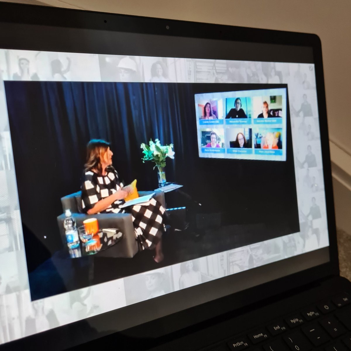 We're live! Over 500 of you have joined our Inspiring Leaders event 👏

Join in and be inspired 💡⭐

#Inspiringleaders #hellofuture