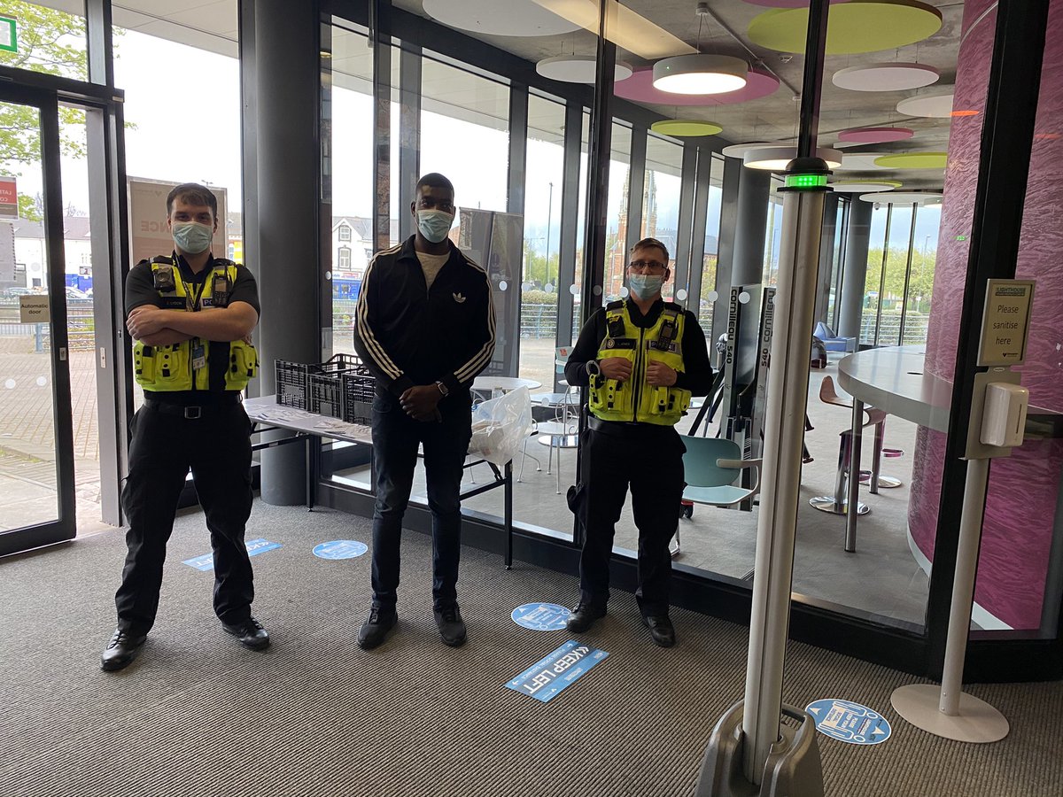 Aston Police (@astonwmp) on Twitter photo PCs Lydon & Jones have this evening spent time at <a href="/TheLighthouseYP/">The LighthouseYPC</a> conducting a knife arch operation and engaging with the young people about knife crime as part of #OpSceptre
Thank you for having us this evening and we look forward to working together again 👍 PCs Lydon & Jones have this evening spent time at <a href="/TheLighthouseYP/">The LighthouseYPC</a> conducting a knife arch operation and engaging with the young people about knife crime as part of #OpSceptre
Thank you for having us this evening and we look forward to working together again 👍